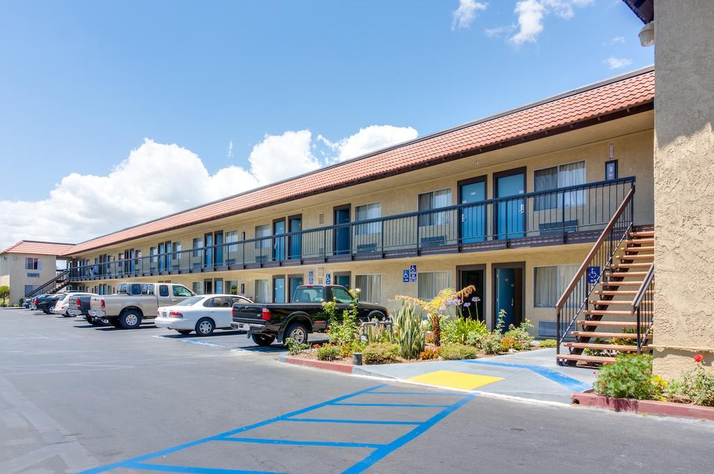 Motel Moonlight Anaheim Ngoại thất bức ảnh